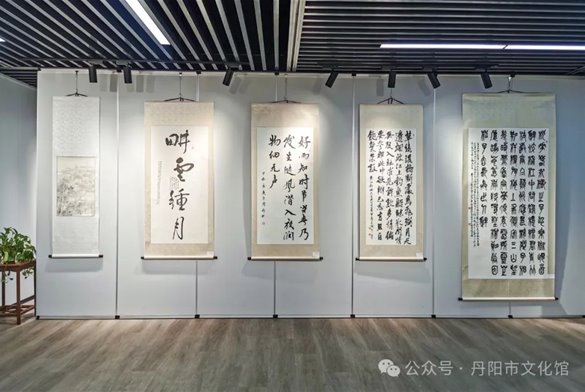 展讯 || “红心向党·丹青礼赞”镇江民进庆祝新中国成立75周年书画作品展